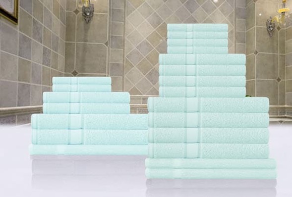 Premium bath towel - soft aqua